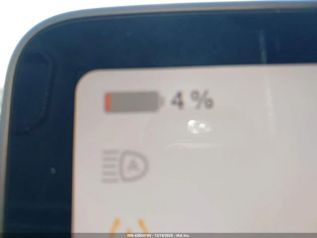 Tesla Model Y LONG RANGE DUAL MOTOR ALL‑WHEEL DRIVE, снимка 14 - Автомобили и джипове - 53507448