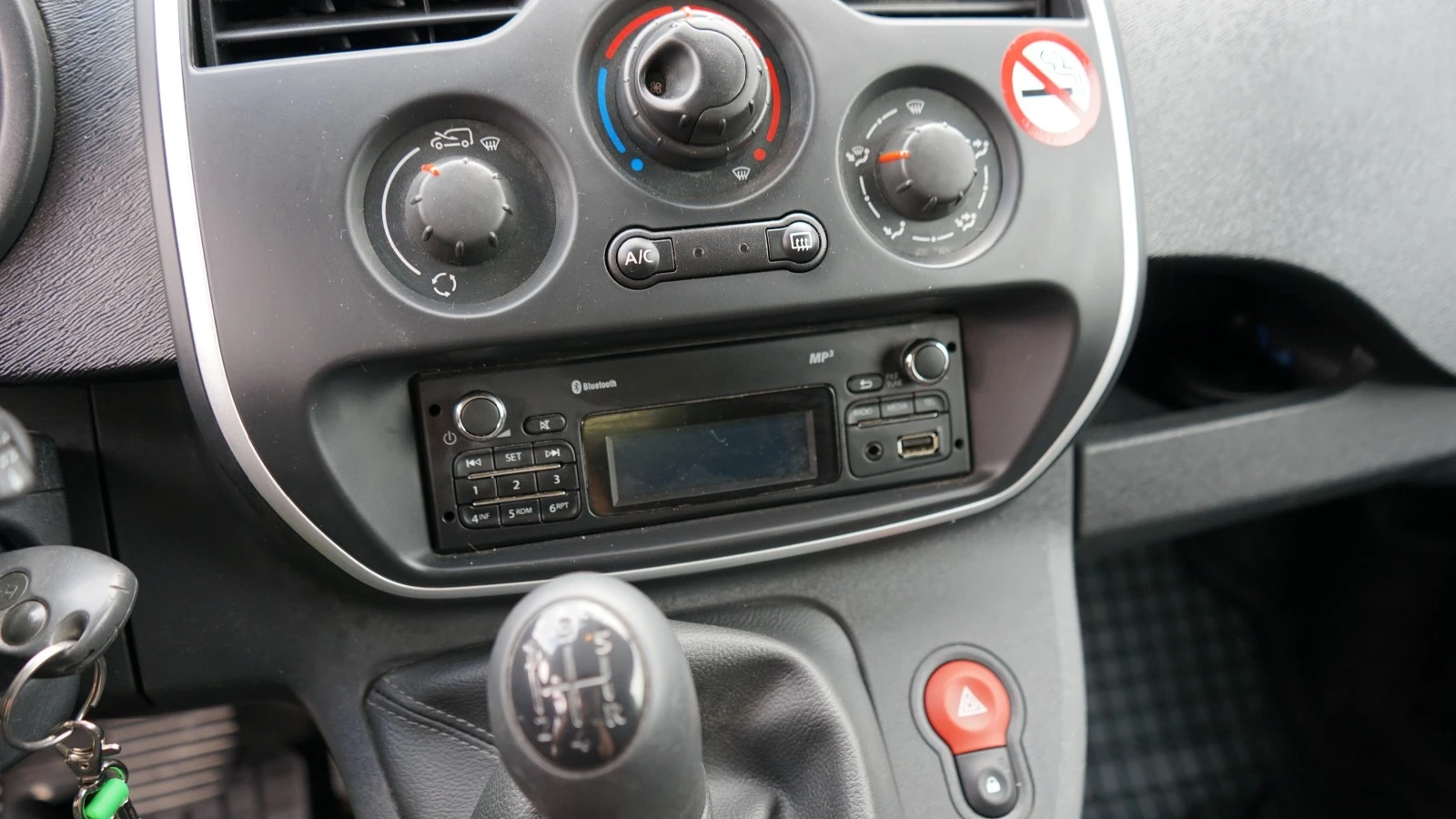 Renault Kangoo | Mobile.bg — изображение 11