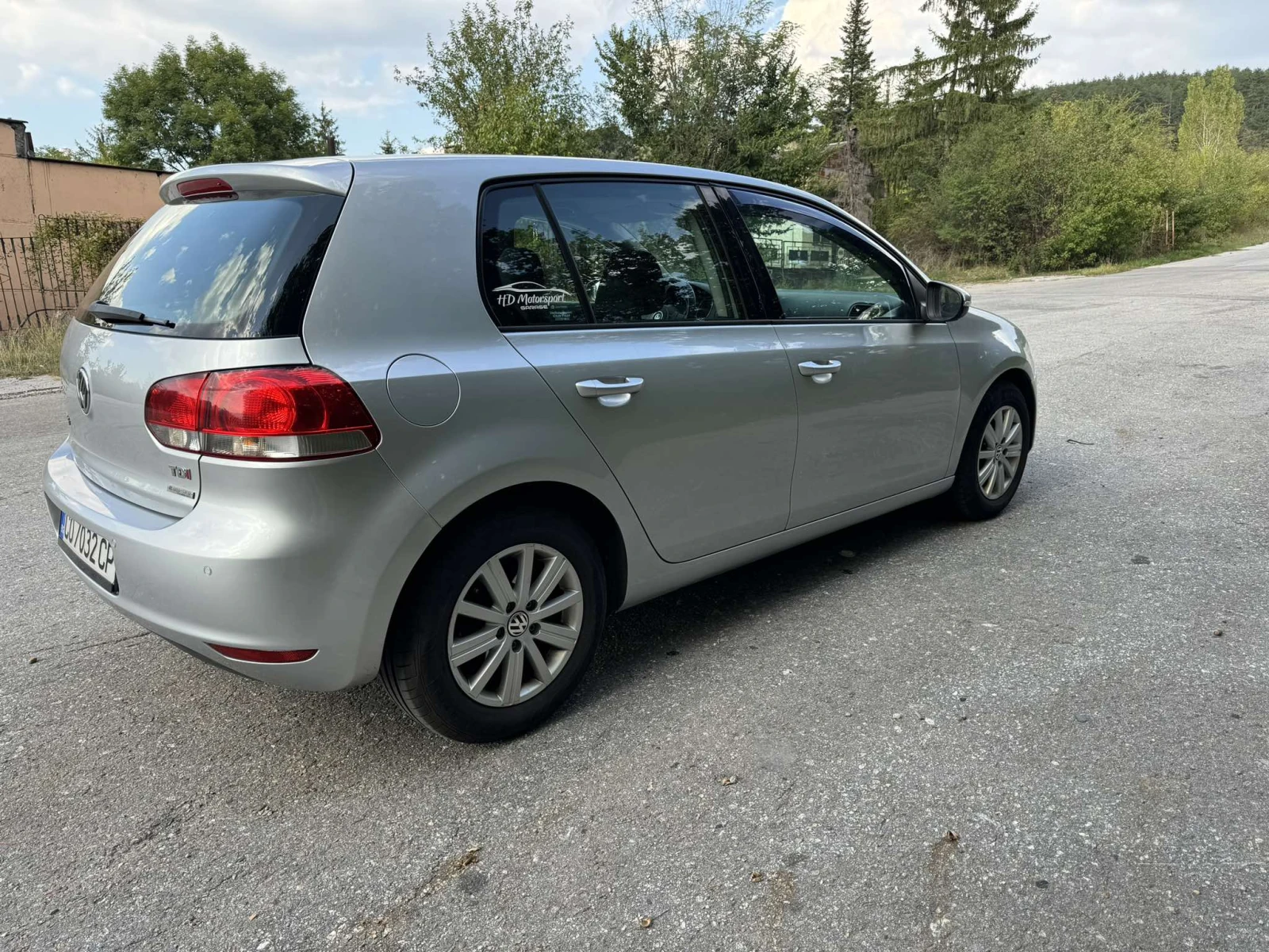 VW Golf 1.6 TDI 105kc - изображение 5