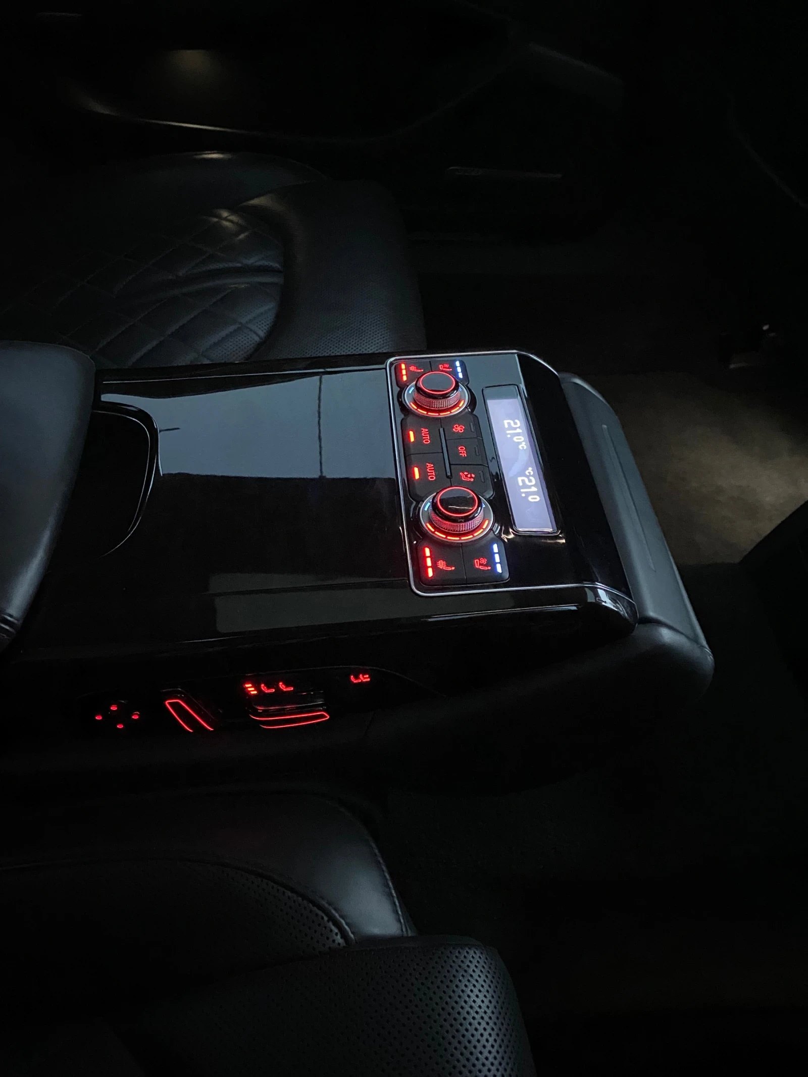 Audi A8 Long 4.0 TFSI V8 | Mobile.bg   12