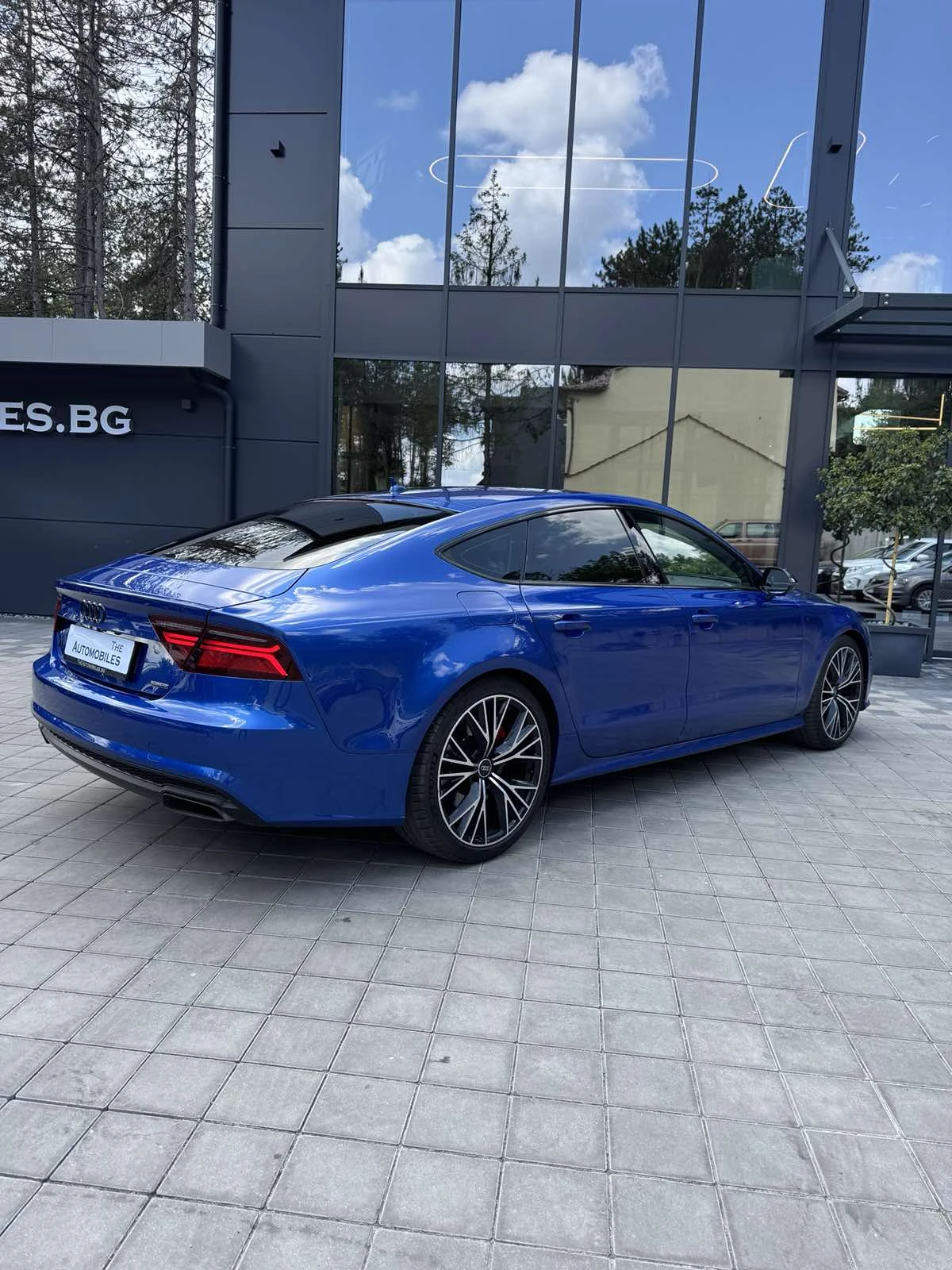 Audi A7 S-Line Competition - изображение 7