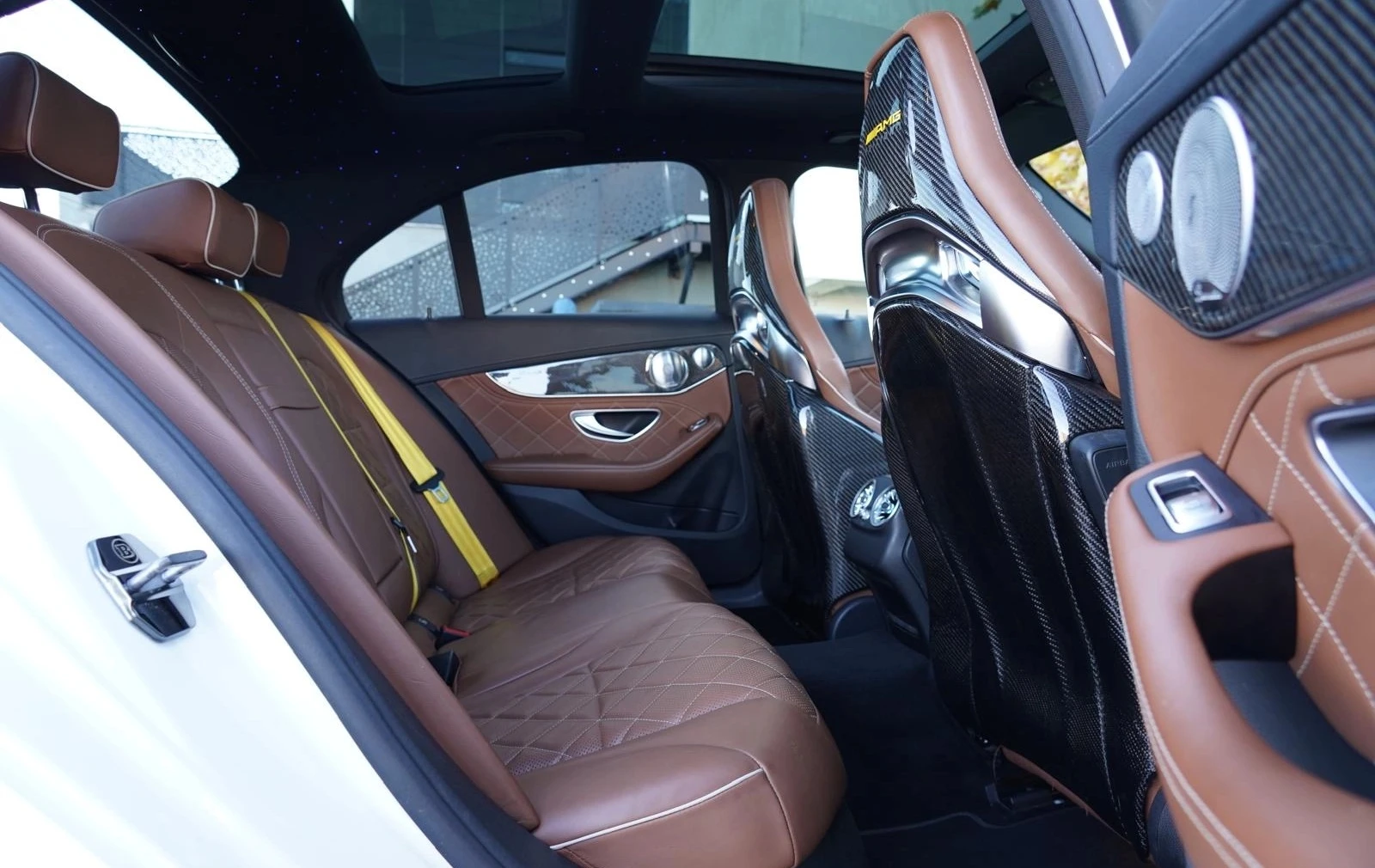 Mercedes-Benz C 63 AMG Edition 1 - изображение 10