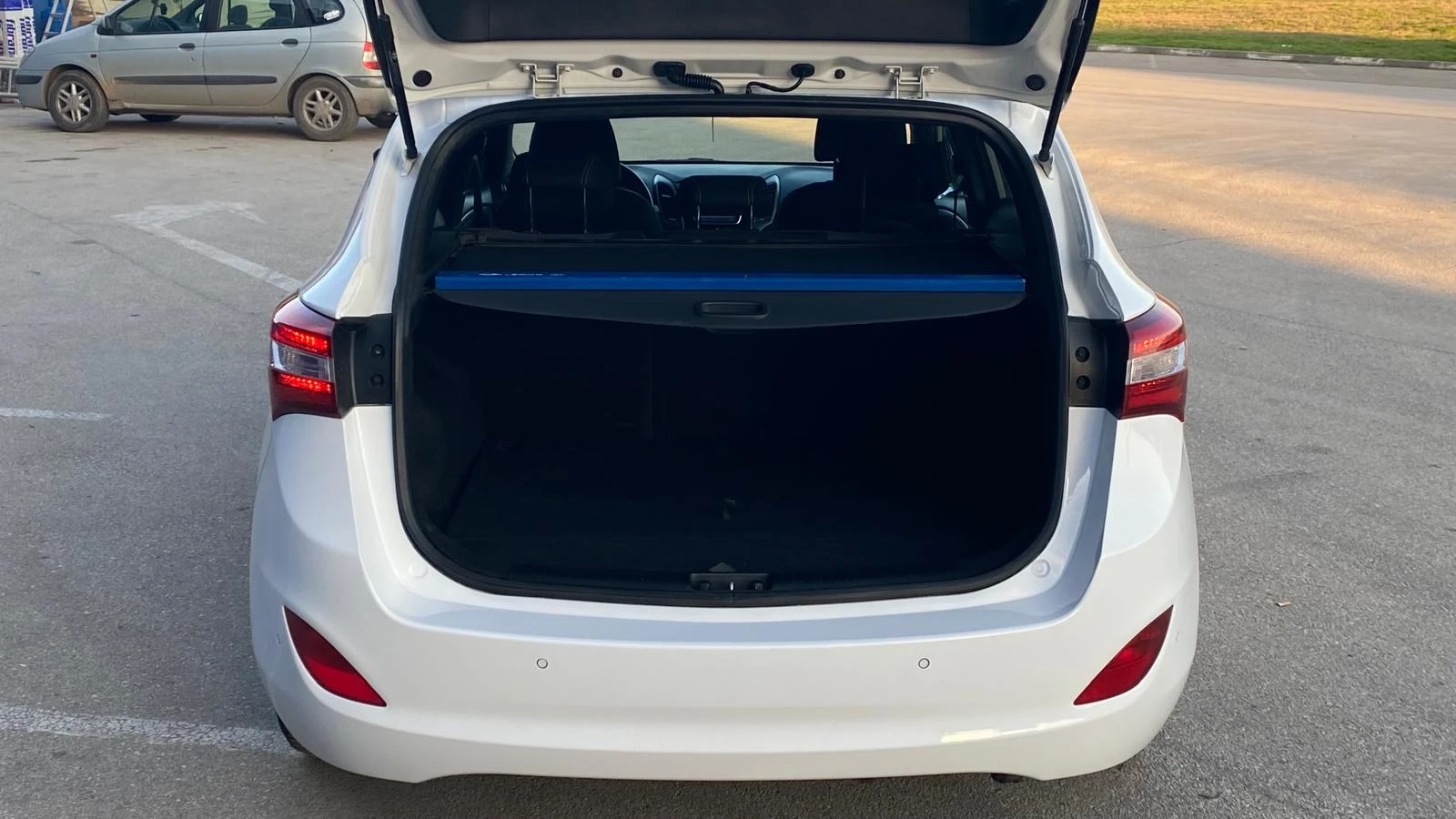 Hyundai I30 1.6 CRDI  | Mobile.bg � ����������� 10