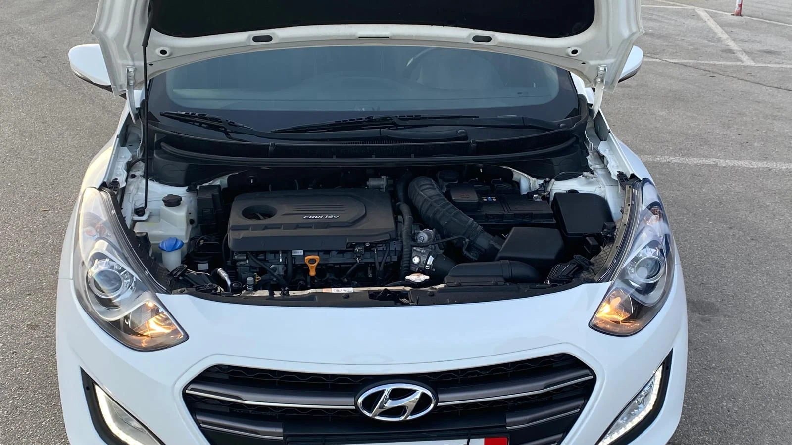 Hyundai I30 1.6 CRDI  | Mobile.bg � ����������� 16