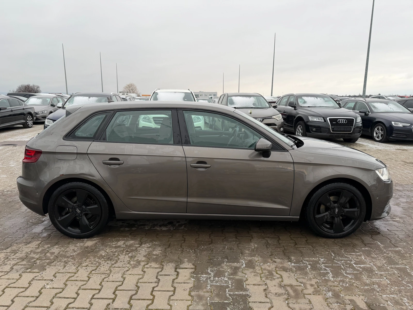 Audi A3 Sporttback 1.2TFSI NAVI EURO 6 - изображение 5
