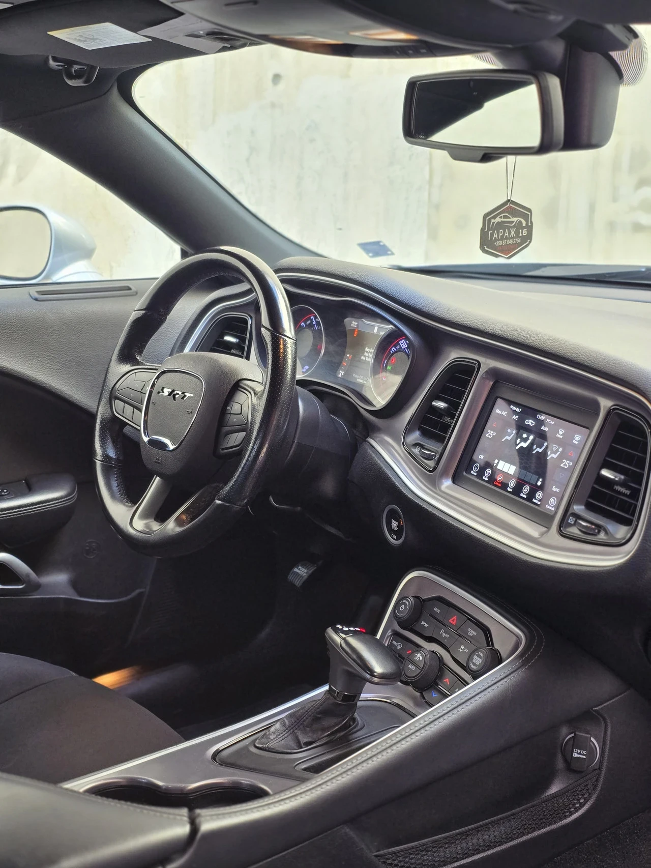 Dodge Challenger 5.7, снимка 8 - Автомобили и джипове - 53767840