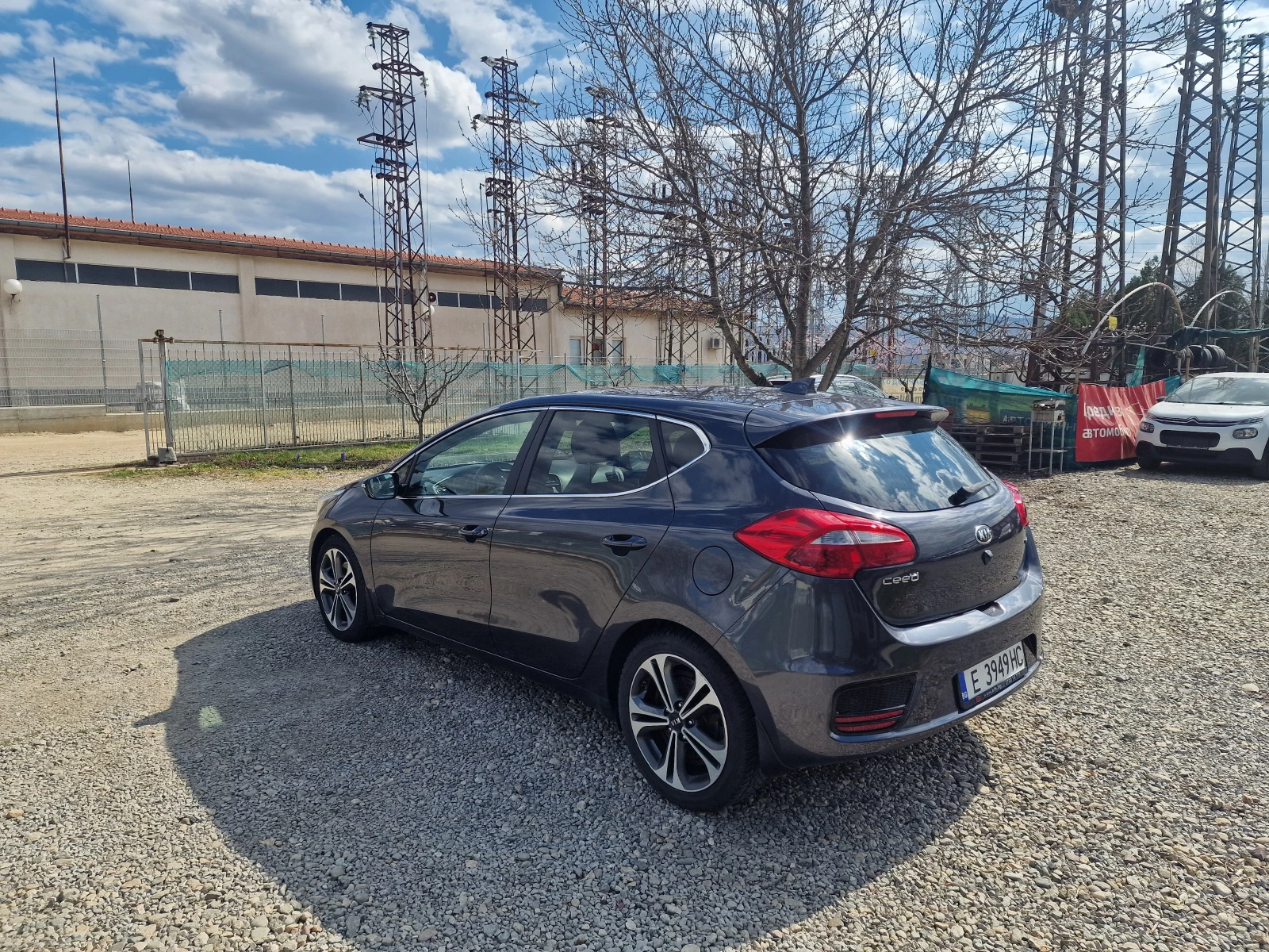 Kia Ceed 1.6CRDi Automatic | Mobile.bg � ����������� 6