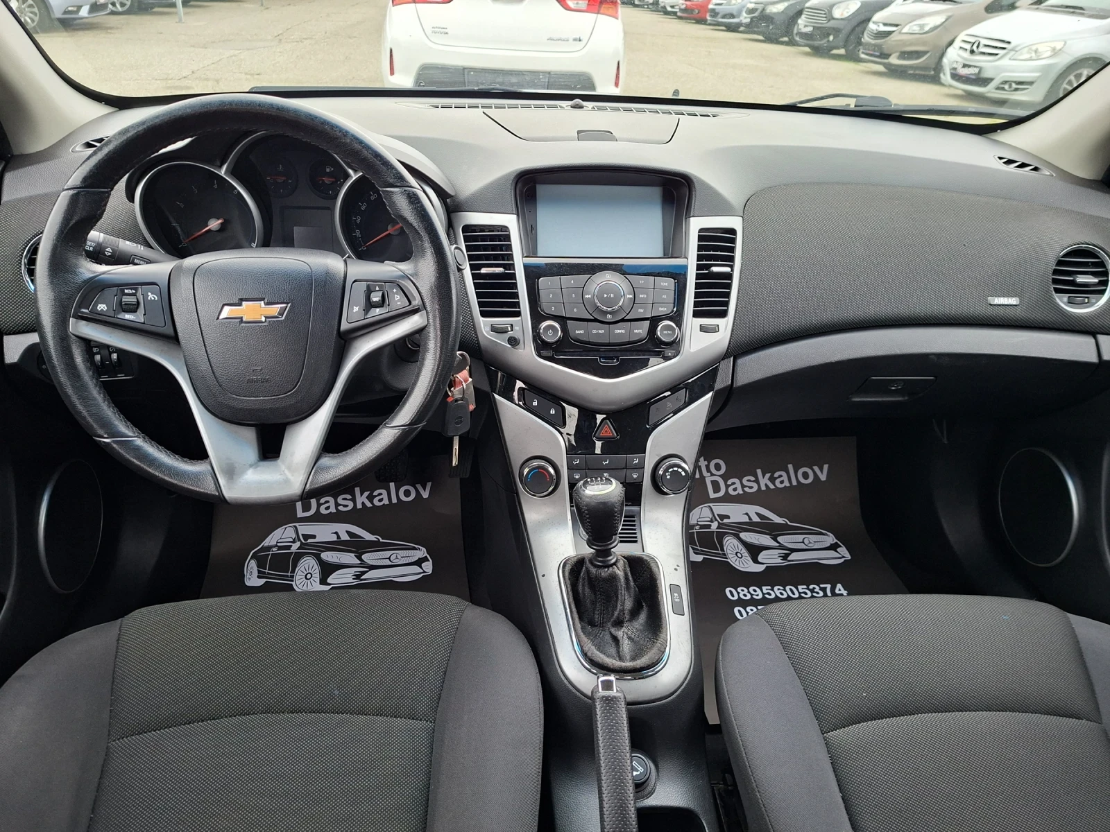 Chevrolet Cruze 1, 8i + газ, снимка 12 - Автомобили и джипове - 54044291