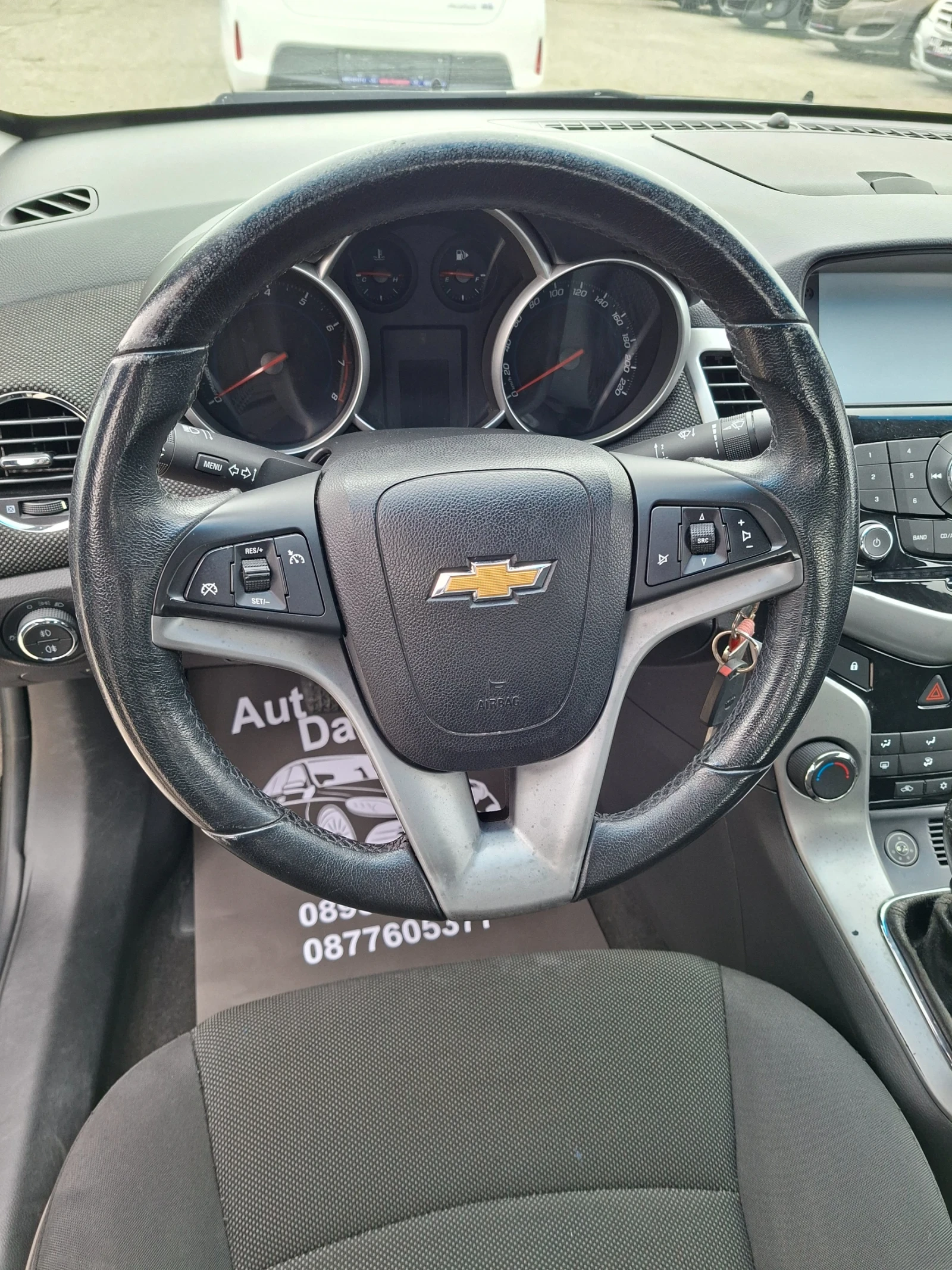 Chevrolet Cruze 1, 8i + газ, снимка 10 - Автомобили и джипове - 54044291