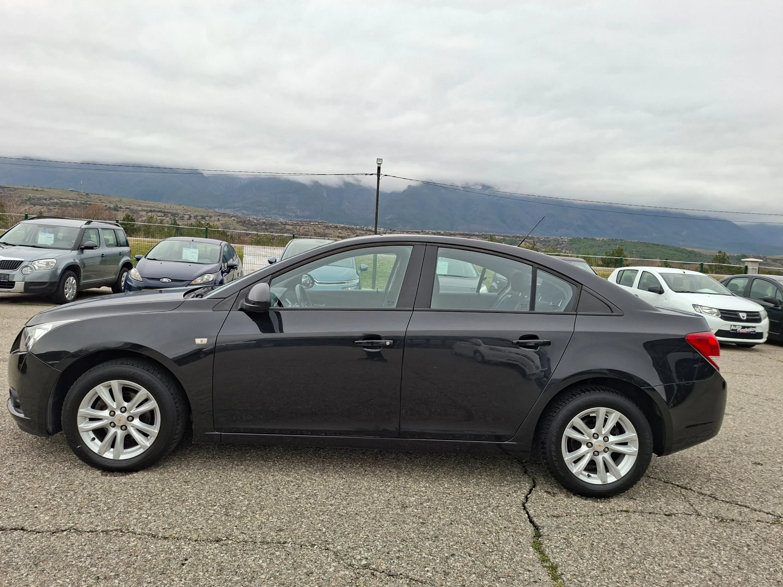 Chevrolet Cruze 1, 8i + газ, снимка 8 - Автомобили и джипове - 54044291