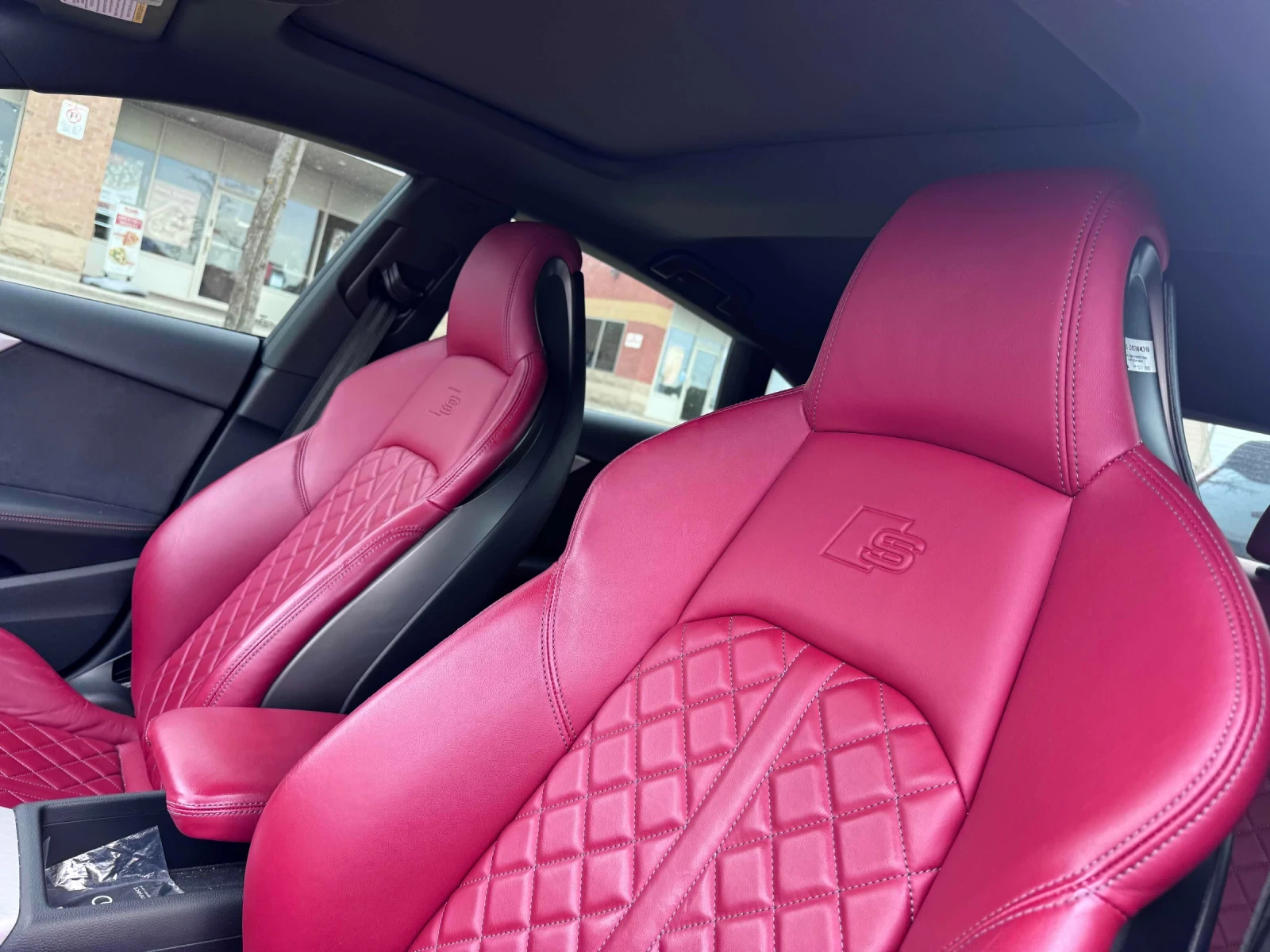 Audi S5 CARFAX * АВТОКРЕДИТ * ПРОГНОЗНА ЦЕНА ДО БГ, снимка 9 - Автомобили и джипове - 54487280