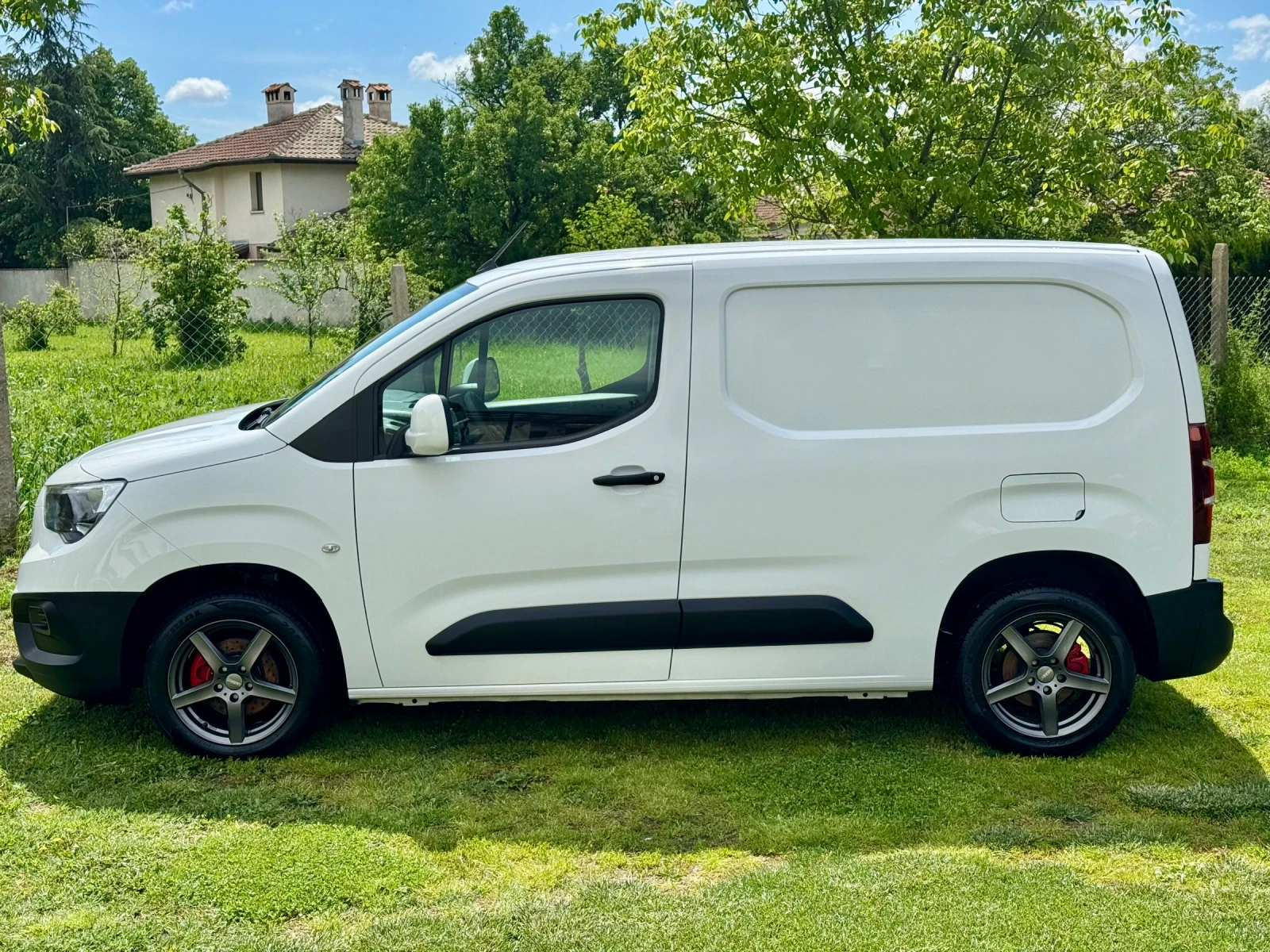 Opel Combo 1.5DCI\TOP, снимка 6 - Автомобили и джипове - 54491355