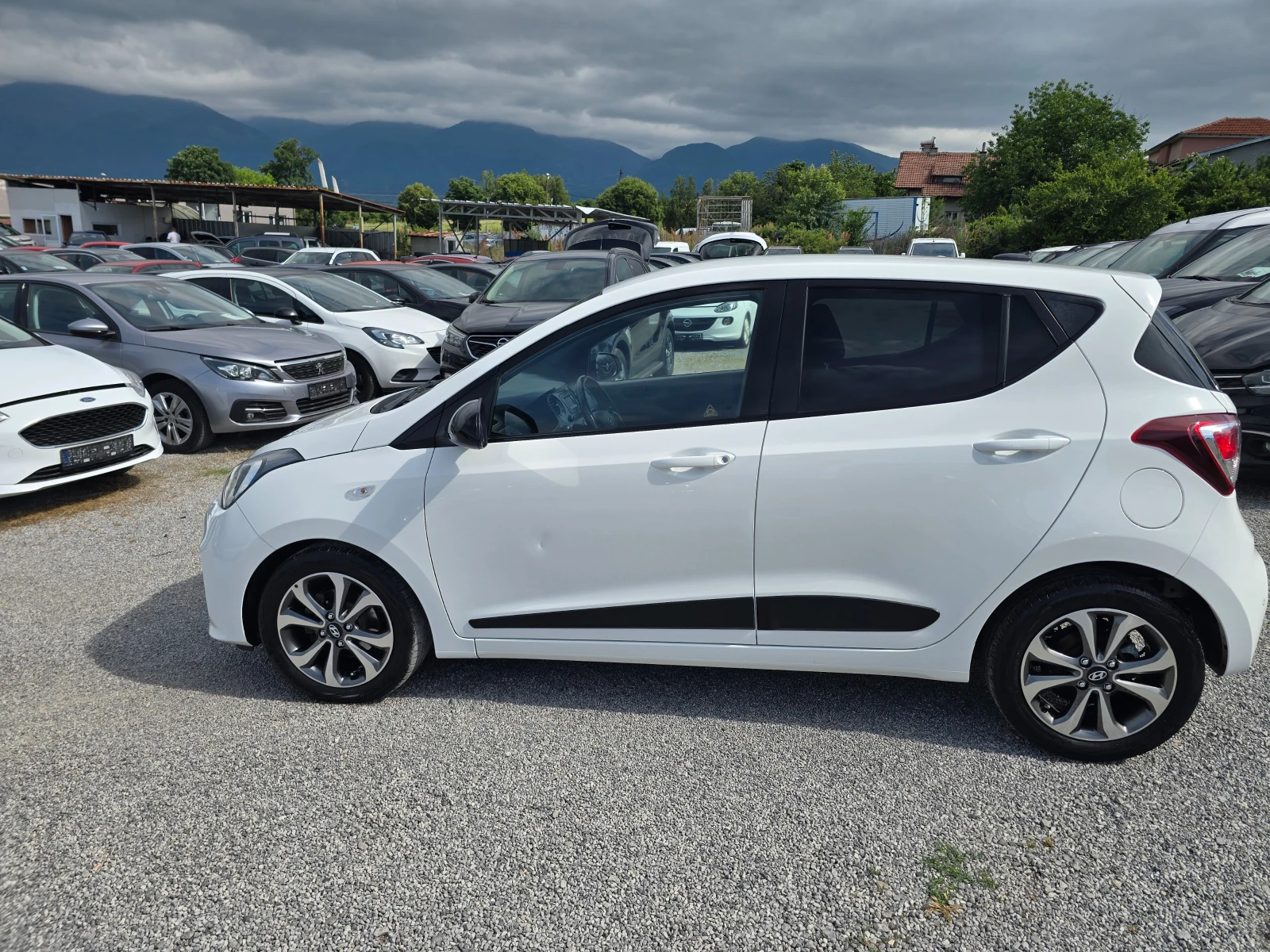 Hyundai I10 1.0I-70K.C-EURO6B-FACE, снимка 8 - Автомобили и джипове - 54884997