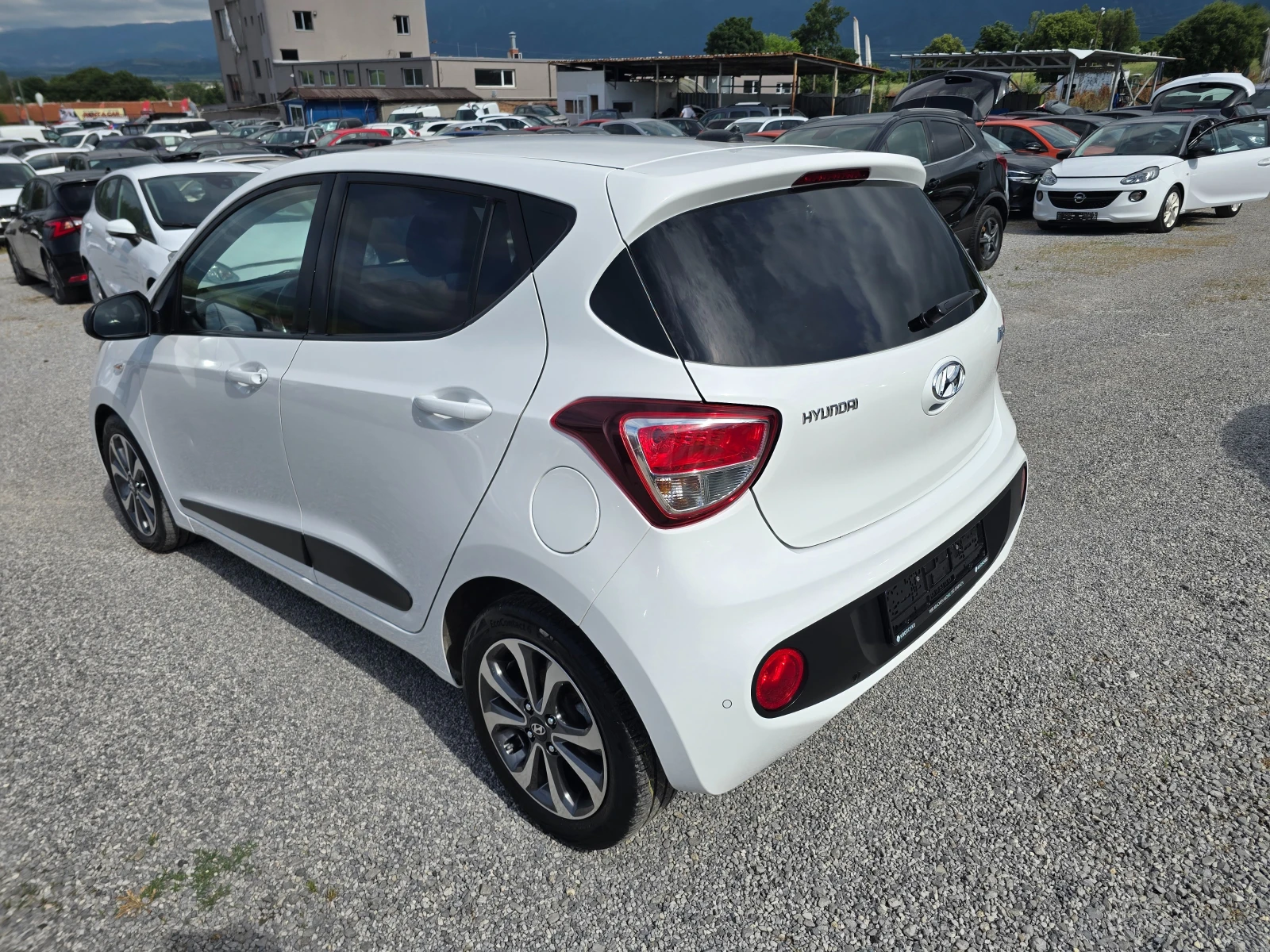 Hyundai I10 1.0I-70K.C-EURO6B-FACE, снимка 7 - Автомобили и джипове - 54884997