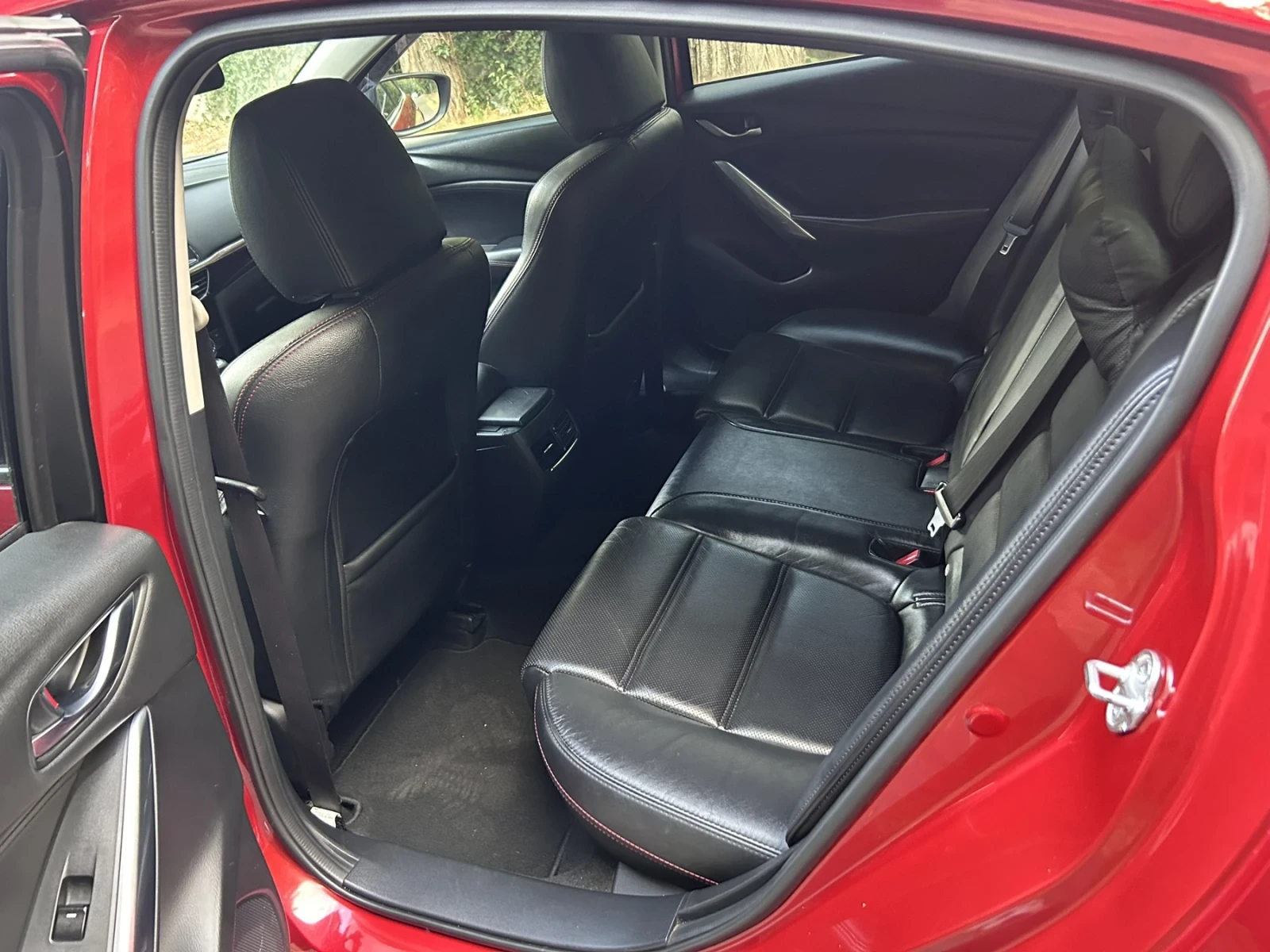 Mazda 6 Skayacti 2.2.D, снимка 10 - Автомобили и джипове - 55632049