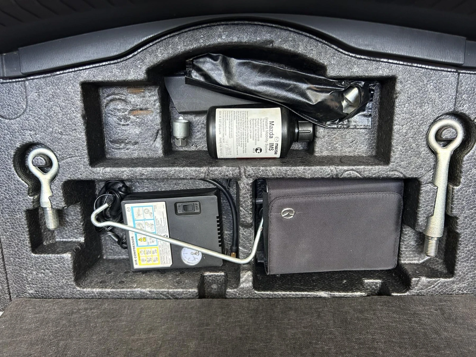 Mazda 6 Skayacti 2.2.D, снимка 12 - Автомобили и джипове - 55632049