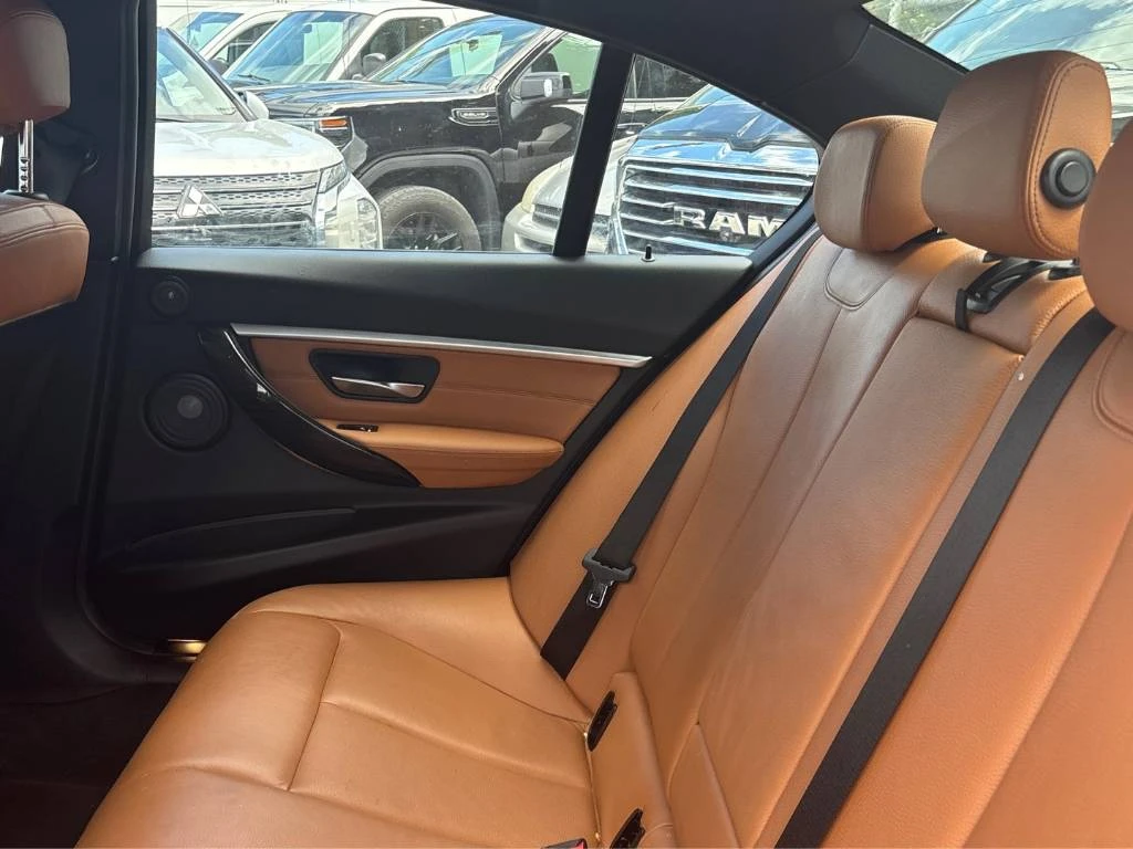 BMW 330 | M ����� | HUD | HARMAN KARDON |  | Mobile.bg � ����������� 10