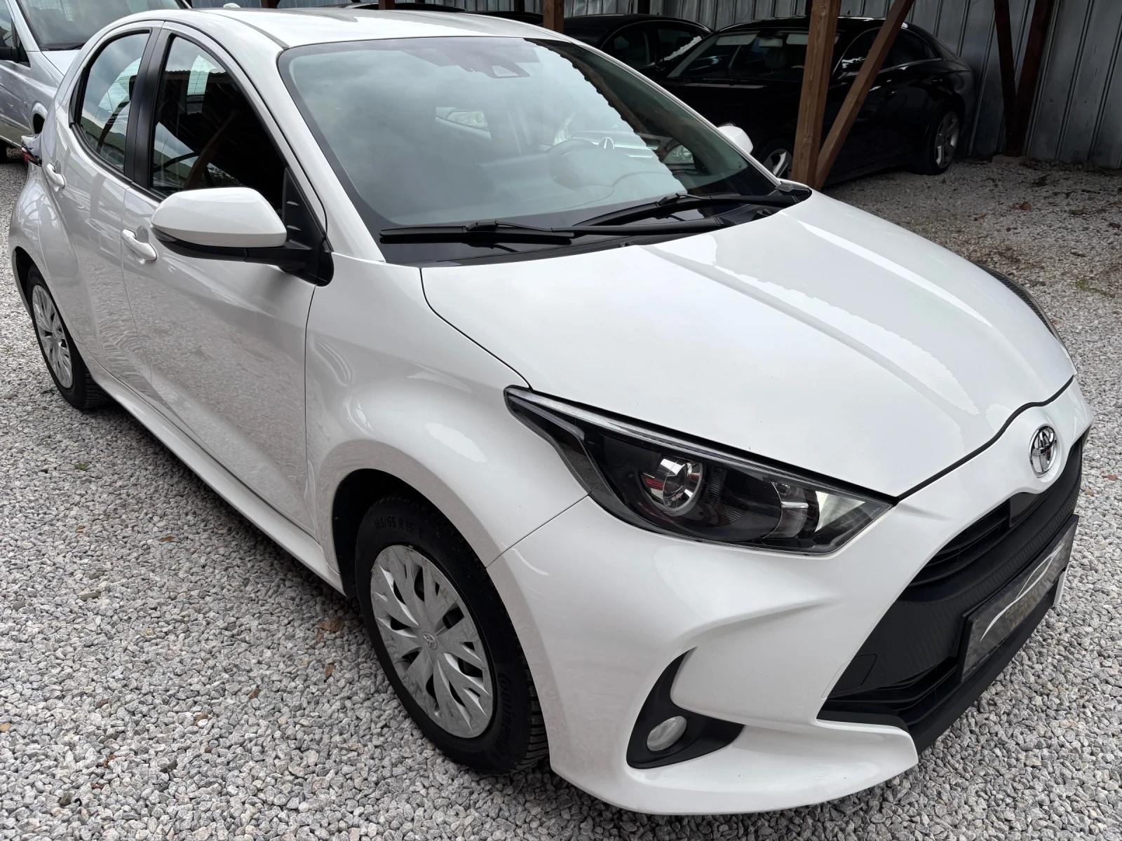 Toyota Yaris 1.5 VVT-i, снимка 5 - Автомобили и джипове - 55166484