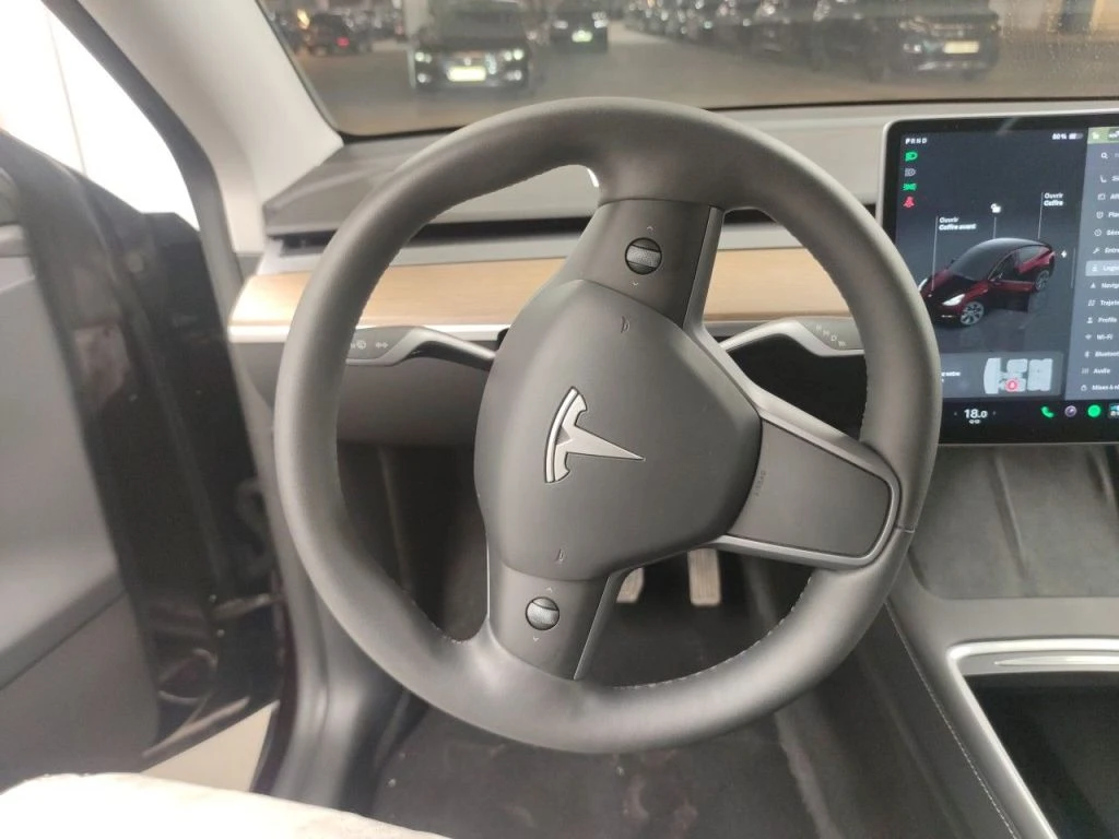 Tesla Model Y Long-Range Dual Motor AWD LED LEATHER NAVI , снимка 10 - Автомобили и джипове - 56115166