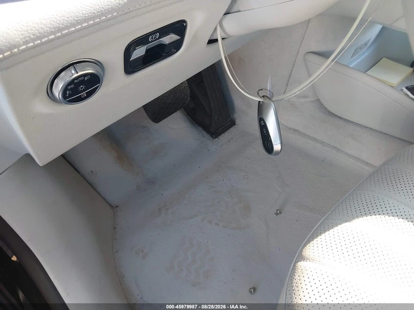 Mercedes-Benz EQS 450+ , снимка 11 - Автомобили и джипове - 56217980