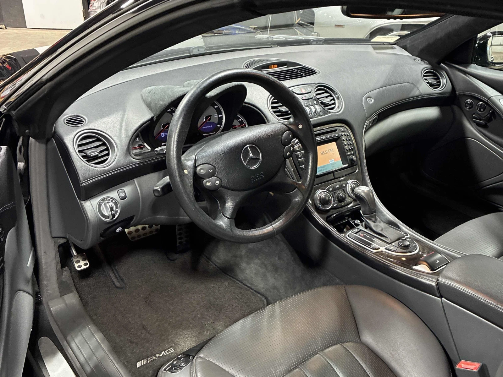 Mercedes-Benz SL 5.4L AMG / АВТОКРЕДИТ, снимка 8 - Автомобили и джипове - 56227983
