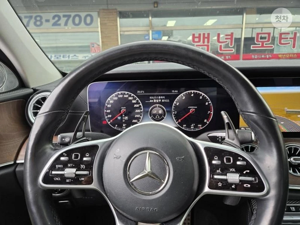 Mercedes-Benz E 300 AMG-LINE * FULL MAX* O�������� | Mobile.bg � ����������� 8