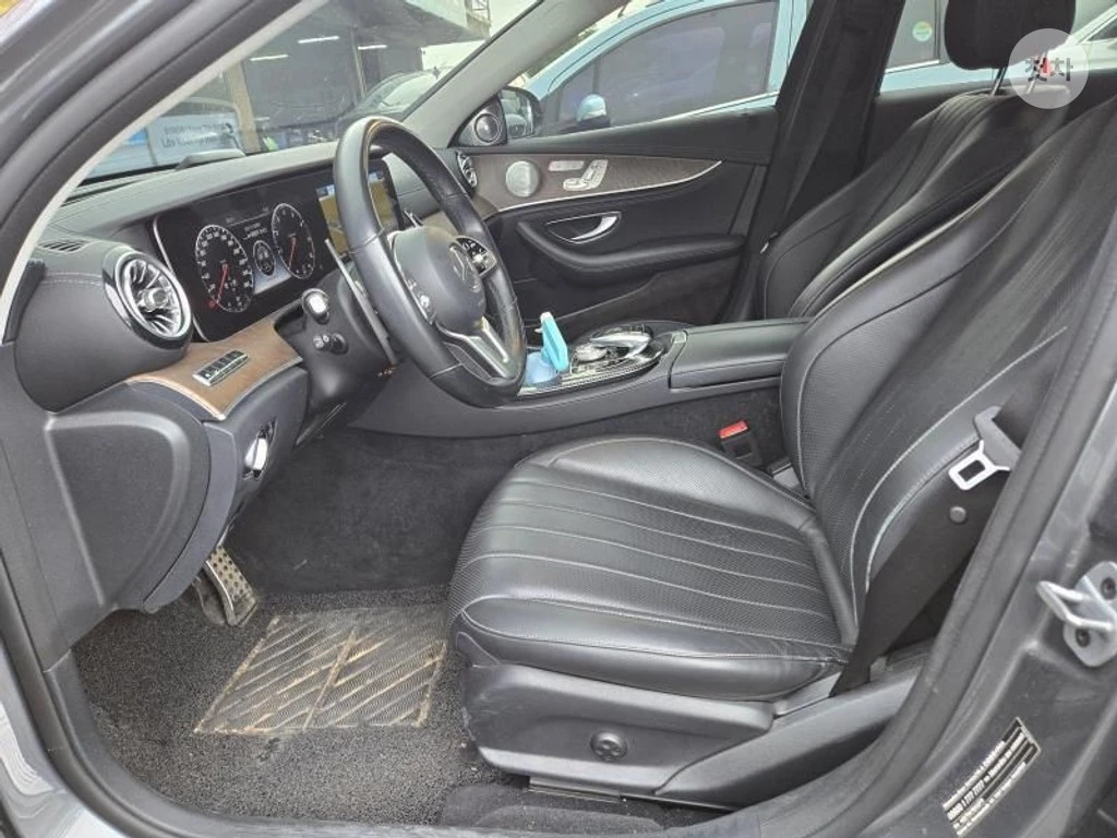 Mercedes-Benz E 300 AMG-LINE * FULL MAX* O�������� | Mobile.bg � ����������� 5