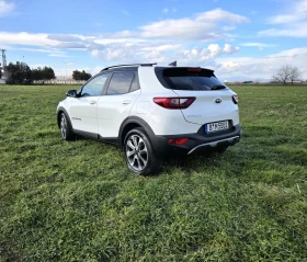 Kia Stonic TOP НОВА 120kc.T- GDI CARPLAY WAZE - 12900 € / 25230.21 лв. - 97077859 2