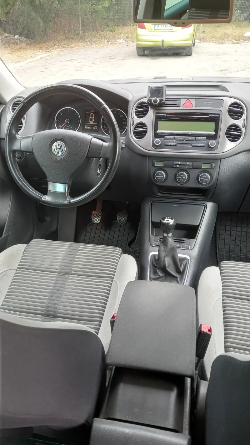 VW Tiguan 2.0 d  140  4x4, снимка 5 - Автомобили и джипове - 46965882