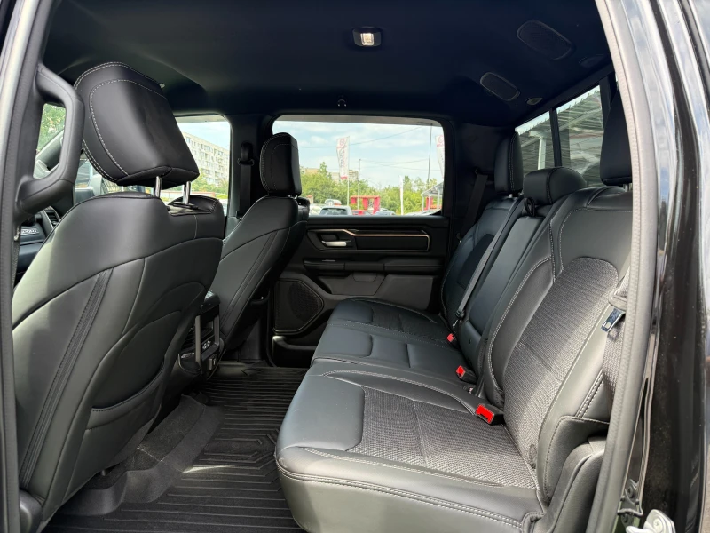 Dodge RAM 1500 SPORT, 5.7 HEMI, снимка 10 - Автомобили и джипове - 51375389