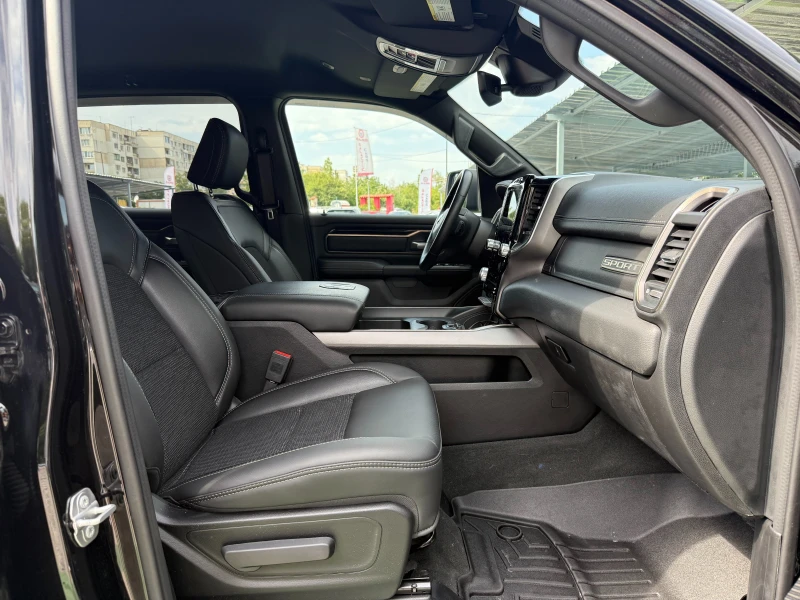 Dodge RAM 1500 SPORT, 5.7 HEMI, снимка 9 - Автомобили и джипове - 51375389