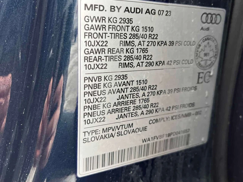 Audi Q8 Technik/360/HUD/ДИСТРОНИК/ОБДУХВАНЕ, снимка 17 - Автомобили и джипове - 53577352