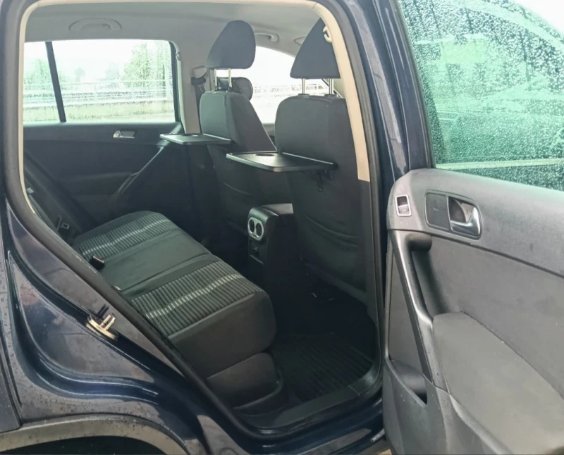 VW Tiguan 4WD , Верига , Навигация , Отлично състояние !, снимка 9 - Автомобили и джипове - 56242100