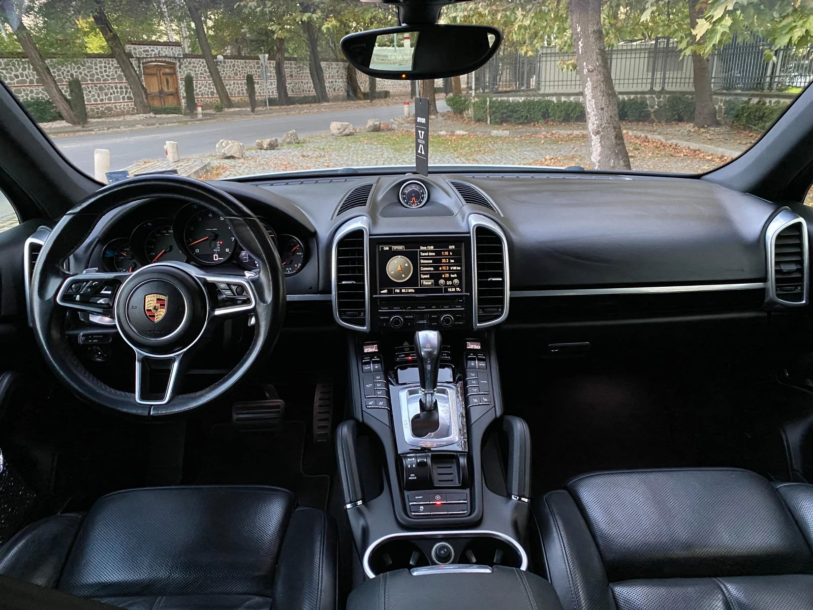 Porsche Cayenne 3.6 GTS Package - изображение 6