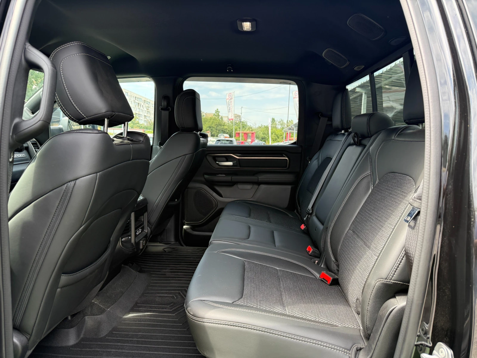Dodge RAM 1500 SPORT, 5.7 HEMI - изображение 10