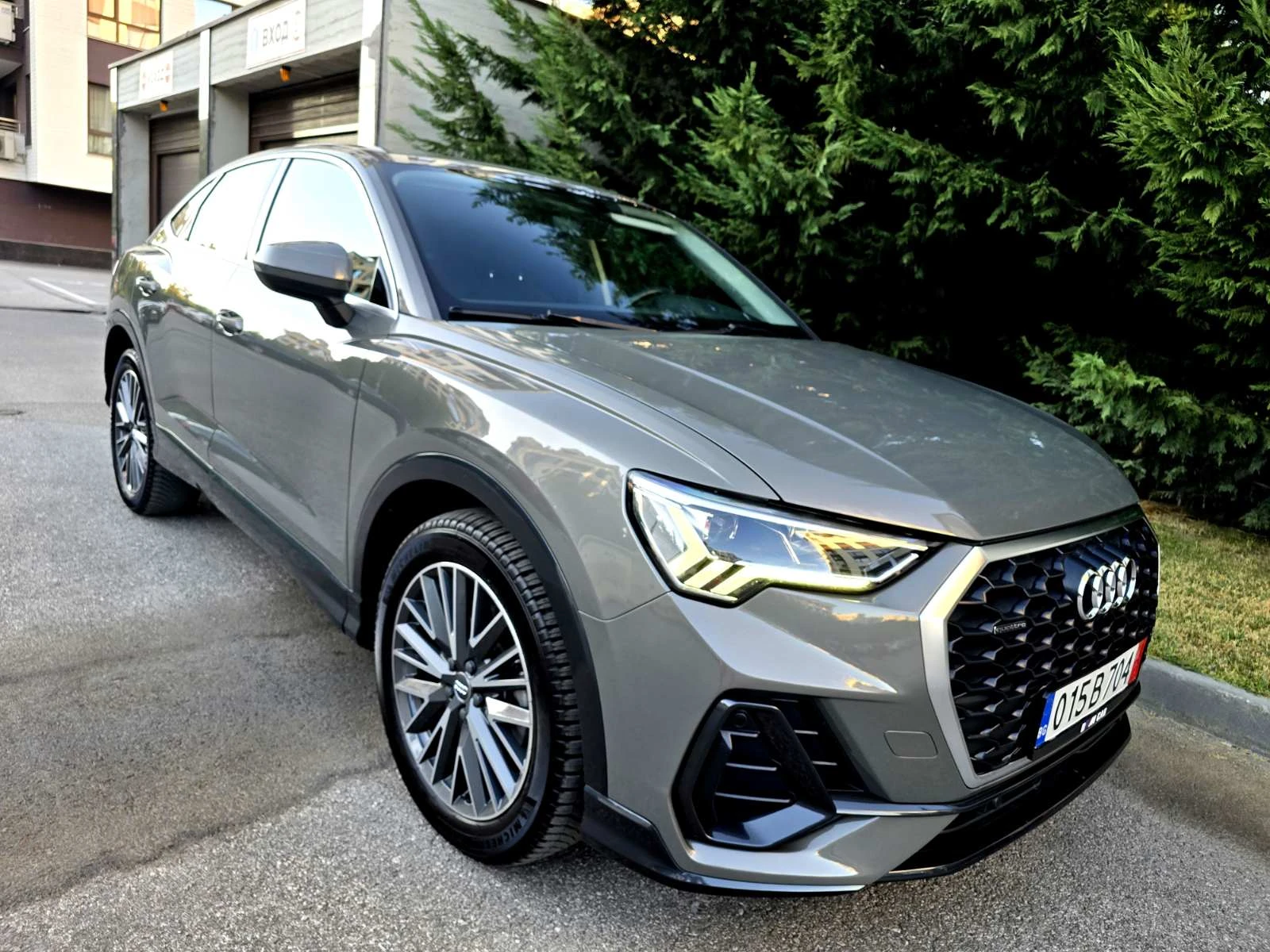 Audi Q3 Sportback QUATTRO* NARDO GREY* DIGITAL* CAMERA* 190KC.EDITIO - изображение 3