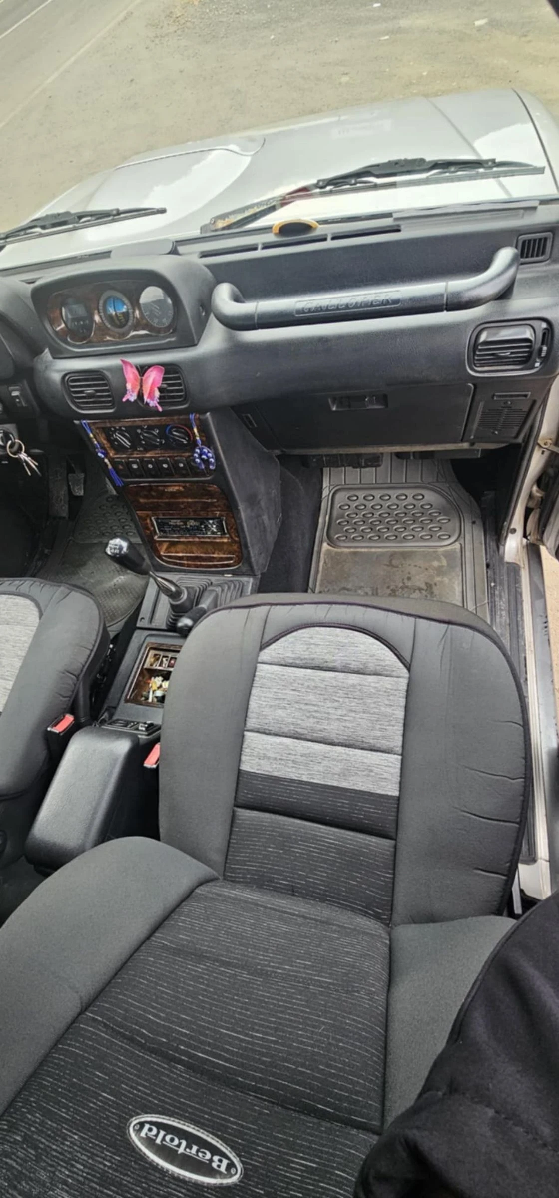 Hyundai Galloper  - изображение 10