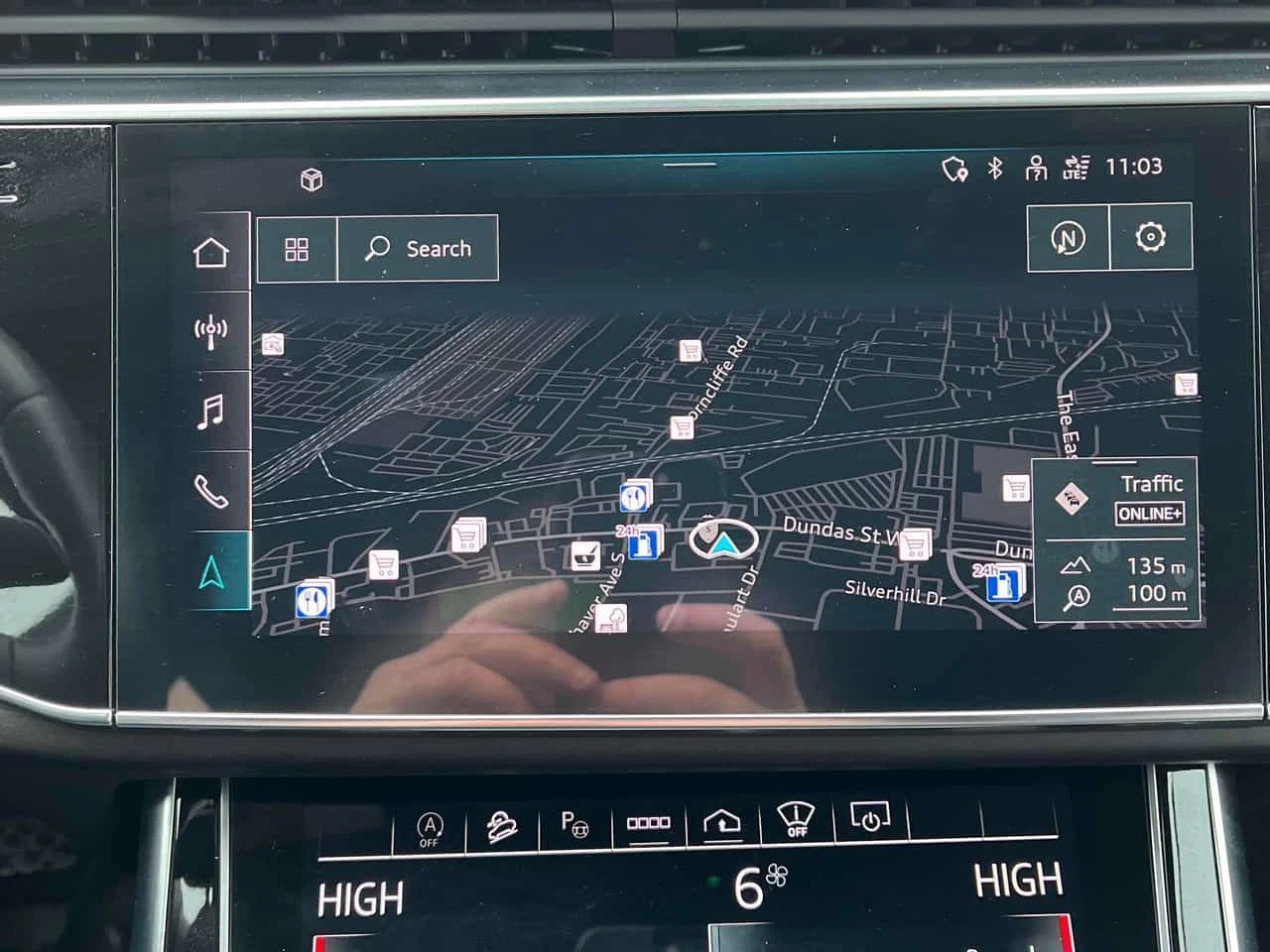 Audi Q8 Technik/360/HUD/ДИСТРОНИК/ОБДУХВАНЕ - изображение 10