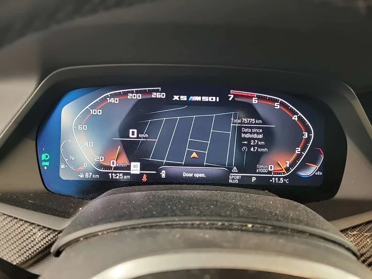 BMW X5 M50i | PANO | HUD | ПОДГРЕВИ | 360  - изображение 9