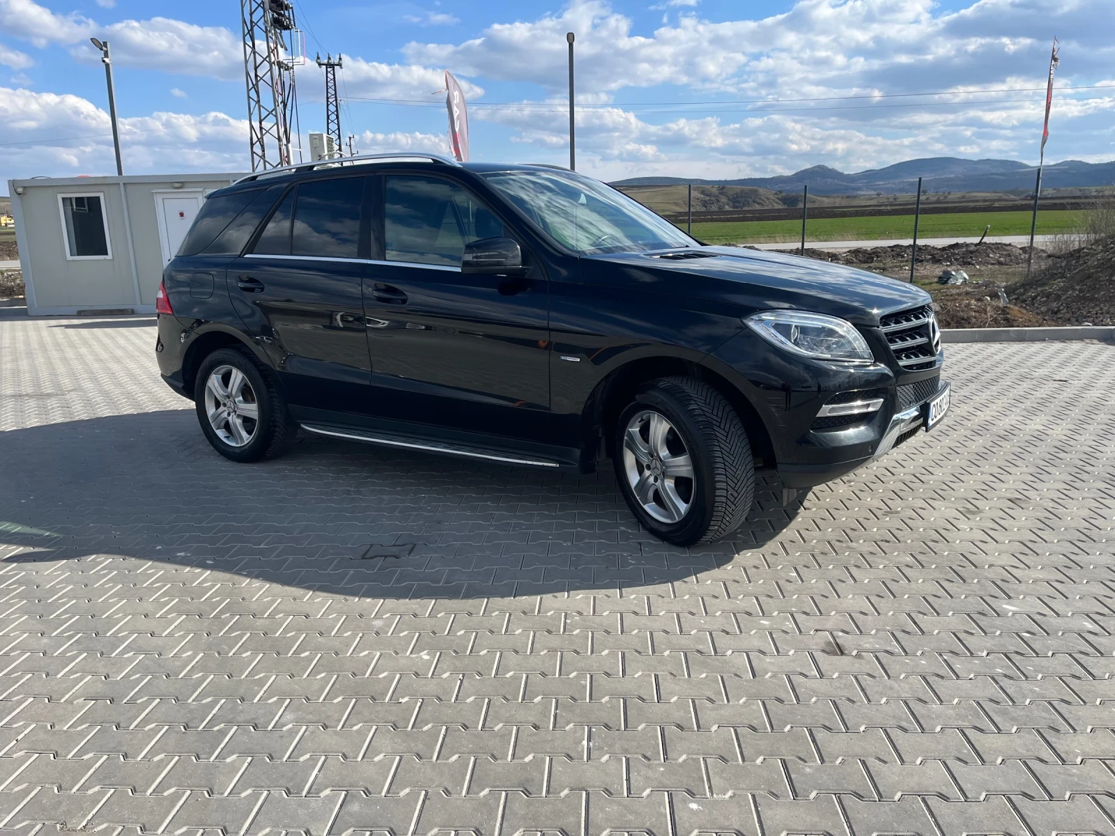 Mercedes-Benz ML 350  W166 , снимка 2 - Автомобили и джипове - 53988195