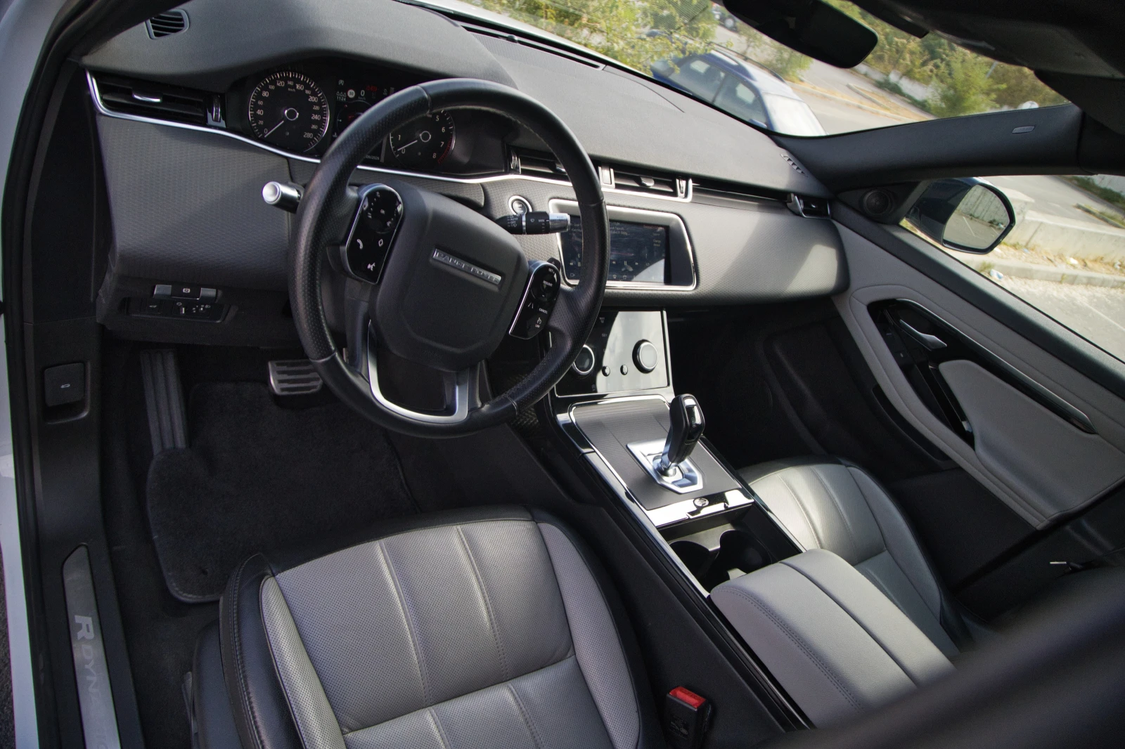 Land Rover Range Rover Evoque 2.0 P200 DYNAMIC, снимка 9 - Автомобили и джипове - 55682608