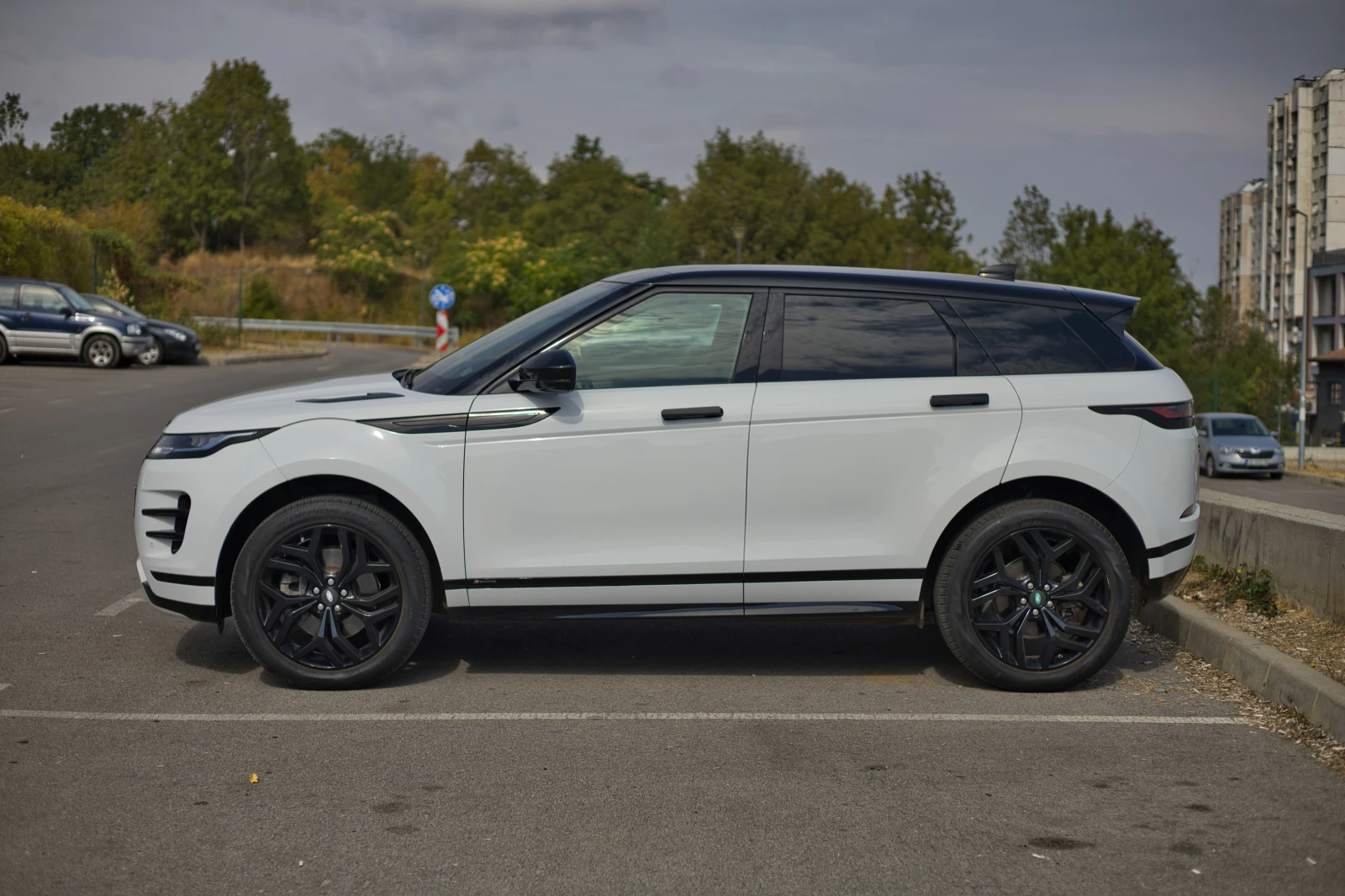 Land Rover Range Rover Evoque 2.0 P200 DYNAMIC, снимка 8 - Автомобили и джипове - 55682608