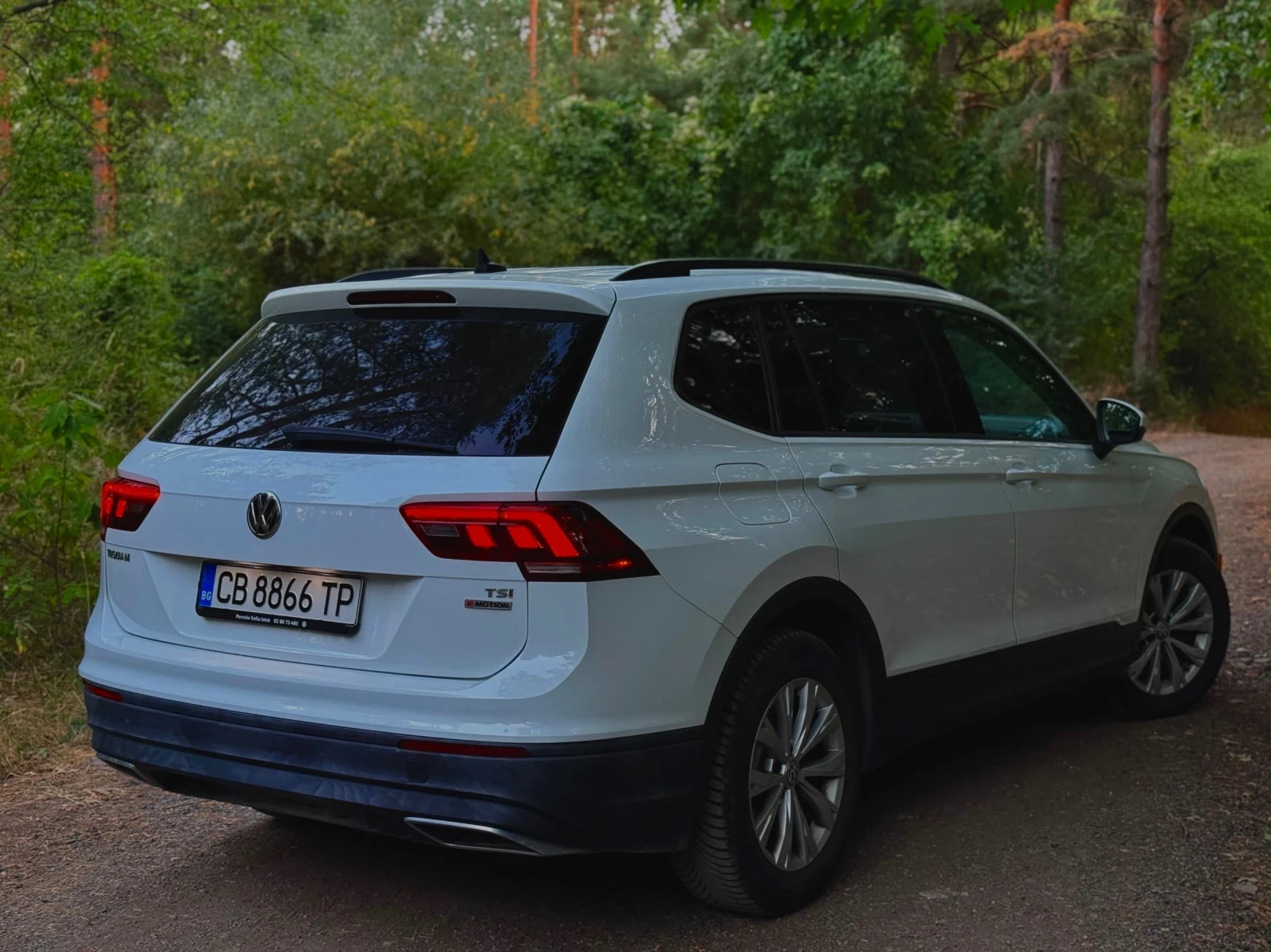 VW Tiguan, снимка 2 - Автомобили и джипове - 56208529