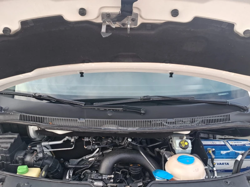 VW Transporter 2.0TDI/Клима/Хладилен/220V/Euro5B, снимка 15 - Бусове и автобуси - 52635872