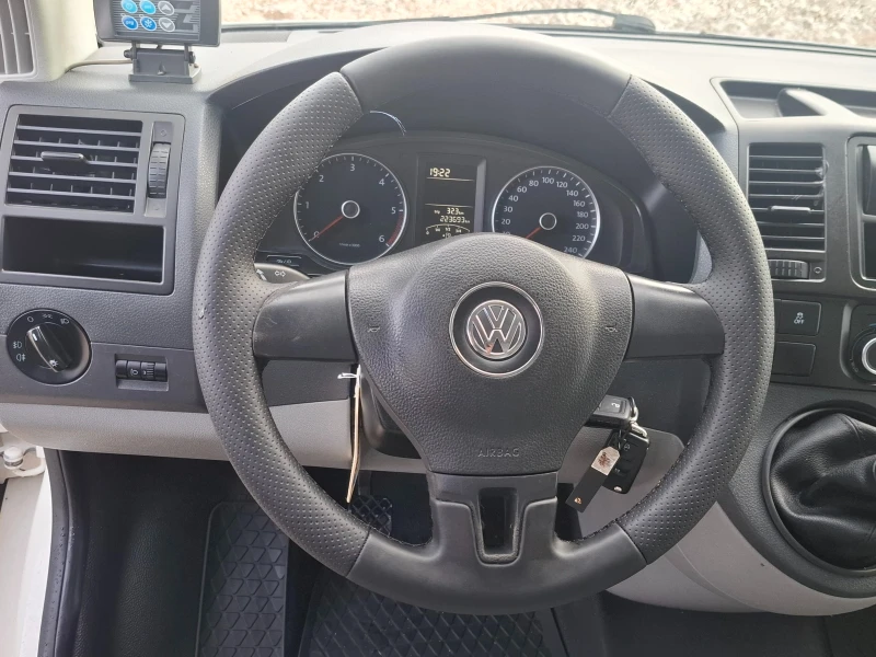 VW Transporter 2.0TDI/Клима/Хладилен/220V/Euro5B, снимка 8 - Бусове и автобуси - 52635872