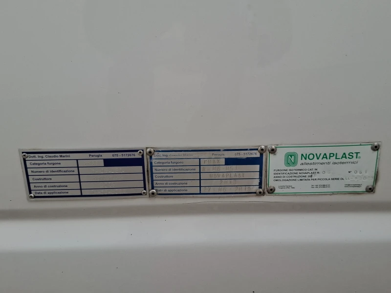 VW Transporter 2.0TDI/Клима/Хладилен/220V/Euro5B, снимка 13 - Бусове и автобуси - 52635872