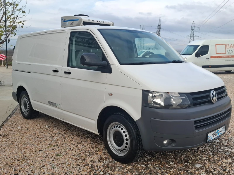 VW Transporter 2.0TDI/Клима/Хладилен/220V/Euro5B, снимка 4 - Бусове и автобуси - 52635872