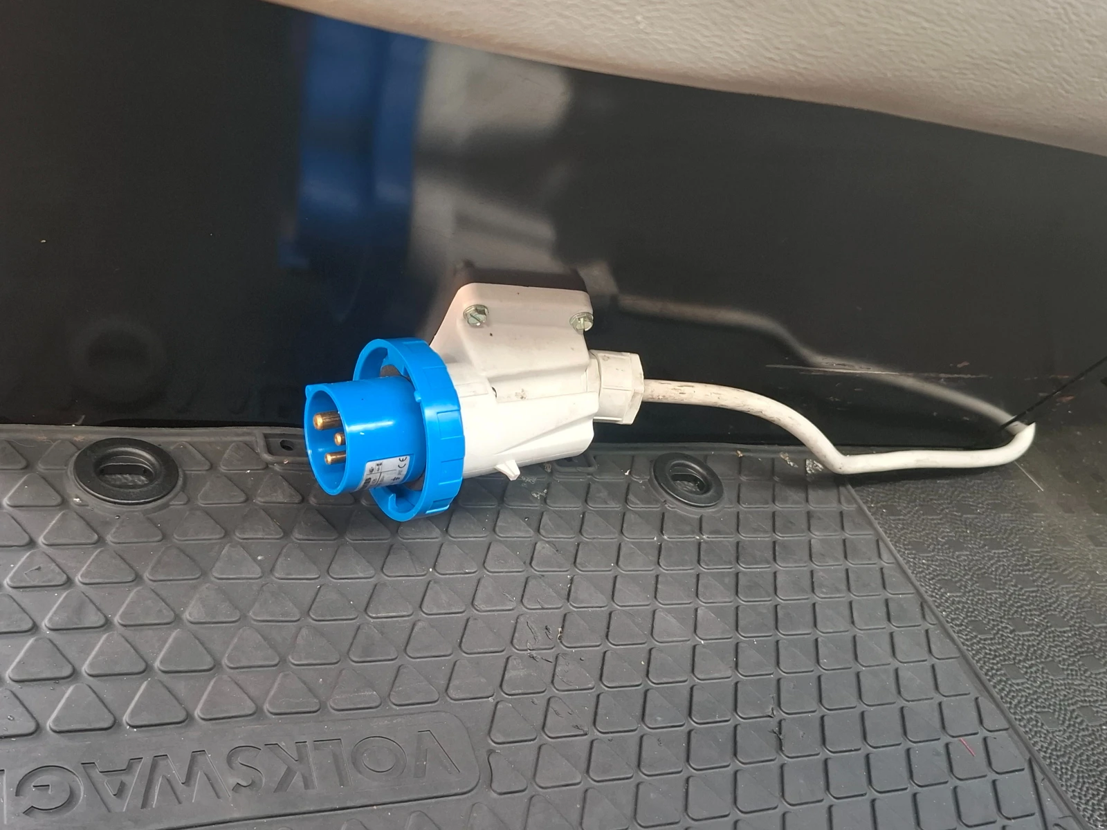 VW Transporter 2.0TDI///220V/Euro5B | Mobile.bg   11