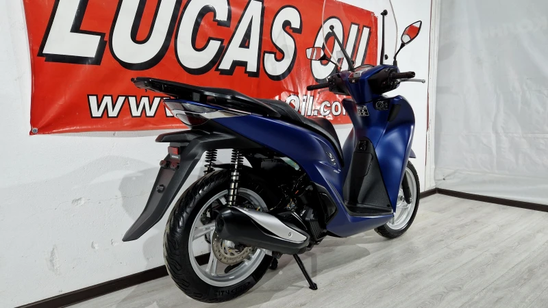 Honda Sh  150i ABS, LED, TC, START-STOP. 2022г.!6527км!, снимка 12 - Мотоциклети и мототехника - 48496381