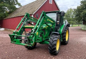 Трактор John Deere 5720, снимка 2